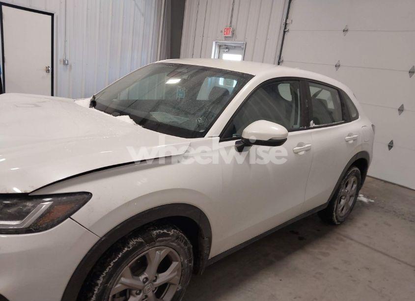 Photo 14 of 2023 Honda Hr-v AWD LX (VIN 3CZRZ2H31PM741766)