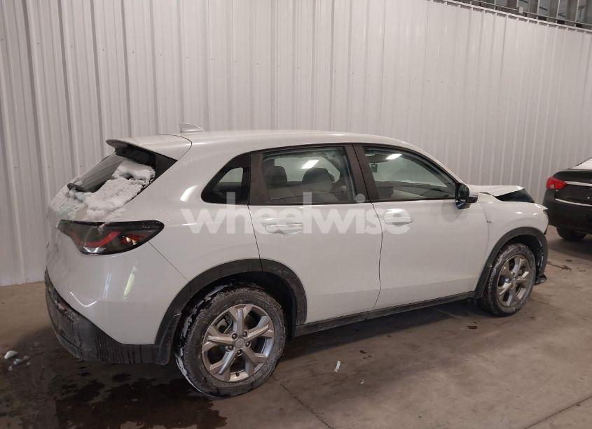 Photo 4 of 2023 Honda Hr-v AWD LX (VIN 3CZRZ2H31PM741766)