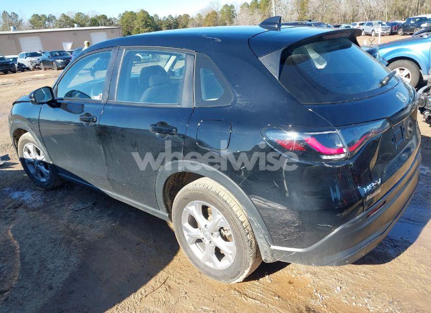 Photo 3 of 2024 Honda Hr-v AWD LX (VIN 3CZRZ2H31RM703070)