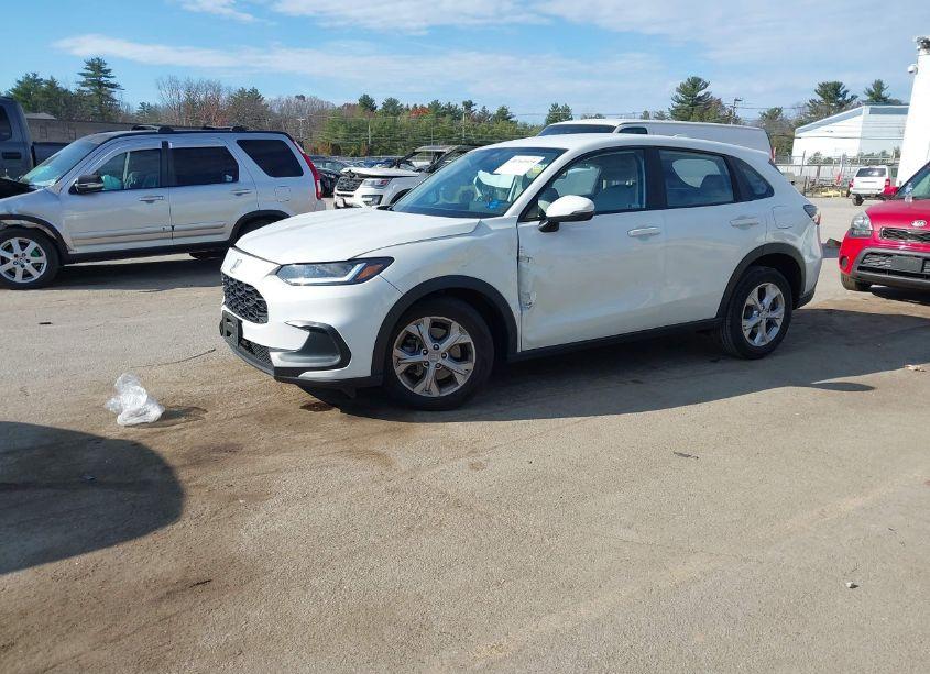 Photo 2 of 2024 Honda Hr-v AWD LX (VIN 3CZRZ2H31RM715221)