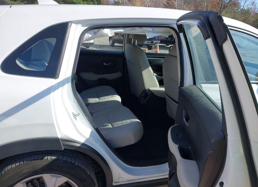 Photo 8 of 2024 Honda Hr-v AWD LX (VIN 3CZRZ2H31RM715221)