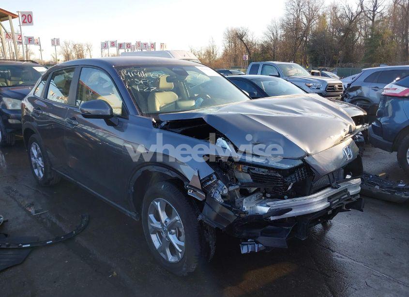 2024 Honda Hr-v AWD LX (VIN 3CZRZ2H31RM735663) main photo