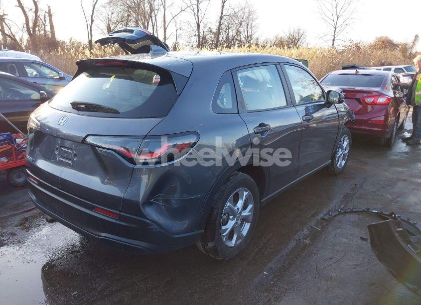 Photo 4 of 2024 Honda Hr-v AWD LX (VIN 3CZRZ2H31RM735663)