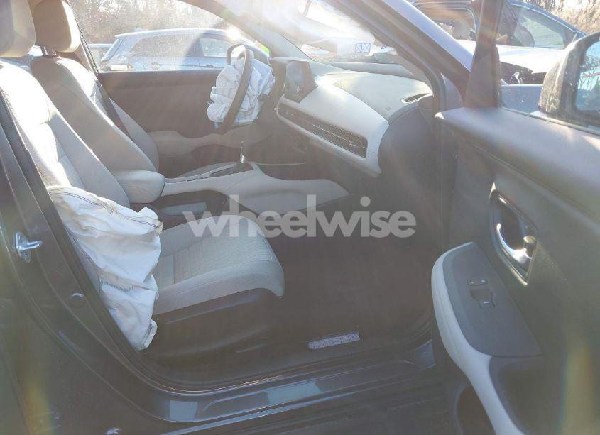 Photo 5 of 2024 Honda Hr-v AWD LX (VIN 3CZRZ2H31RM735663)