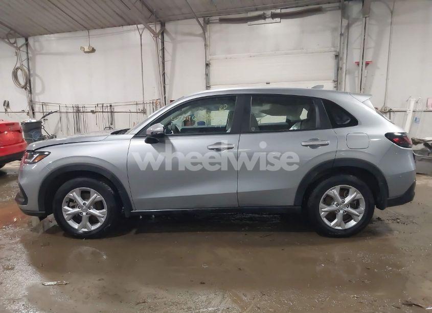 Photo 14 of 2024 Honda Hr-v AWD LX (VIN 3CZRZ2H31RM769683)