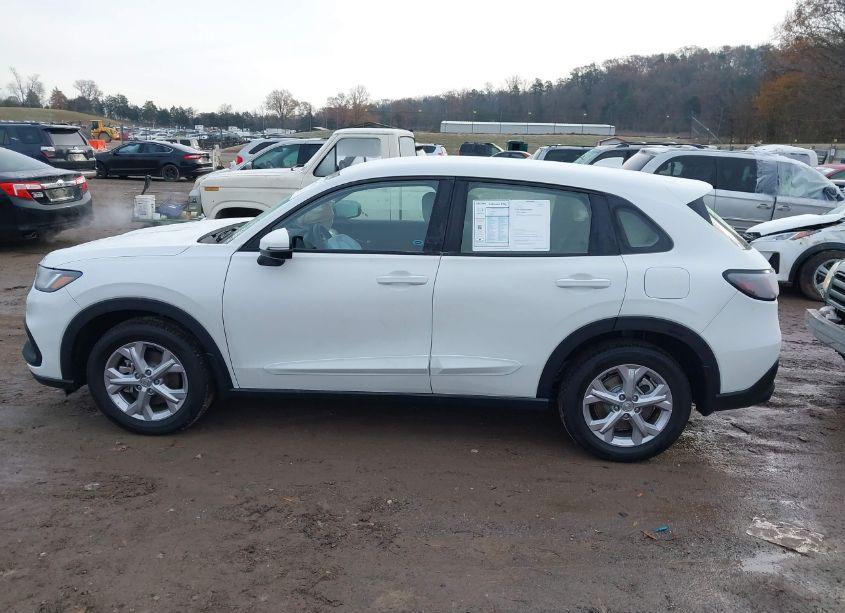 Photo 14 of 2024 Honda Hr-v AWD LX (VIN 3CZRZ2H32RM771846)