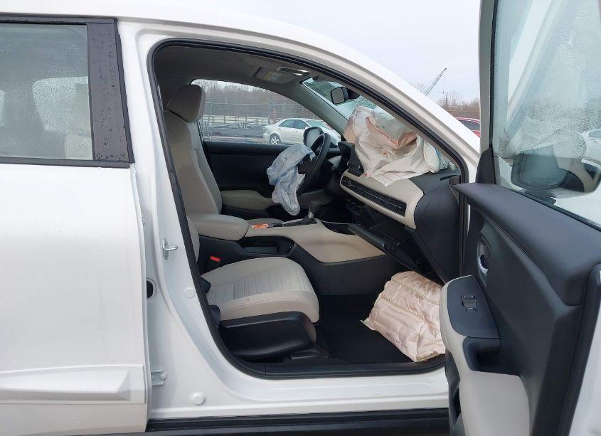 Photo 5 of 2024 Honda Hr-v AWD LX (VIN 3CZRZ2H32RM771846)