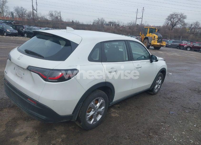 Photo 4 of 2023 Honda Hr-v AWD LX (VIN 3CZRZ2H33PM739713)