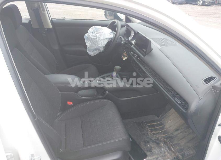 Photo 5 of 2023 Honda Hr-v AWD LX (VIN 3CZRZ2H33PM739713)
