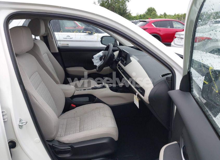 Photo 5 of 2024 Honda Hr-v AWD LX (VIN 3CZRZ2H33RM709002)