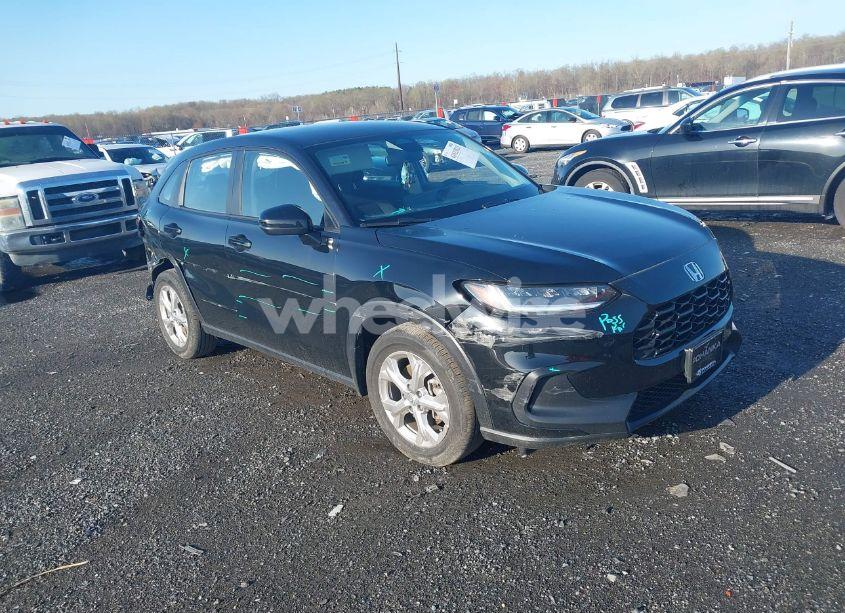 2025 Honda Hr-v AWD LX (VIN 3CZRZ2H33SM714156) main photo