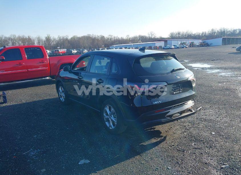 Photo 3 of 2025 Honda Hr-v AWD LX (VIN 3CZRZ2H33SM714156)