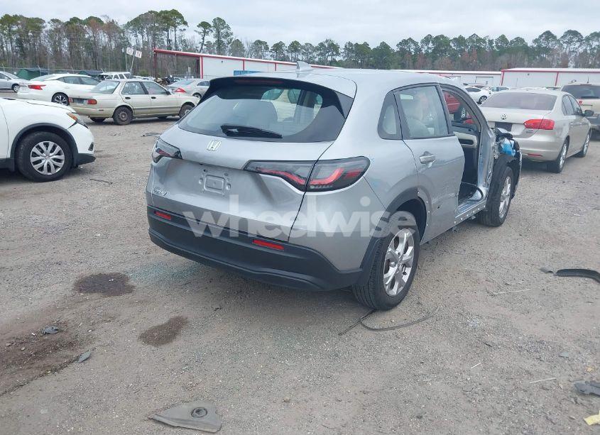 Photo 4 of 2023 Honda Hr-v AWD LX (VIN 3CZRZ2H34PM730468)