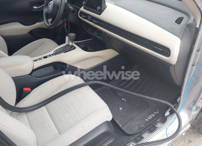 Photo 5 of 2023 Honda Hr-v AWD LX (VIN 3CZRZ2H34PM730468)