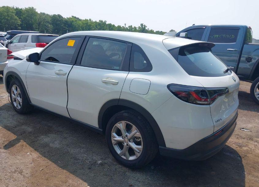 Photo 3 of 2023 Honda Hr-v AWD LX (VIN 3CZRZ2H34PM740255)