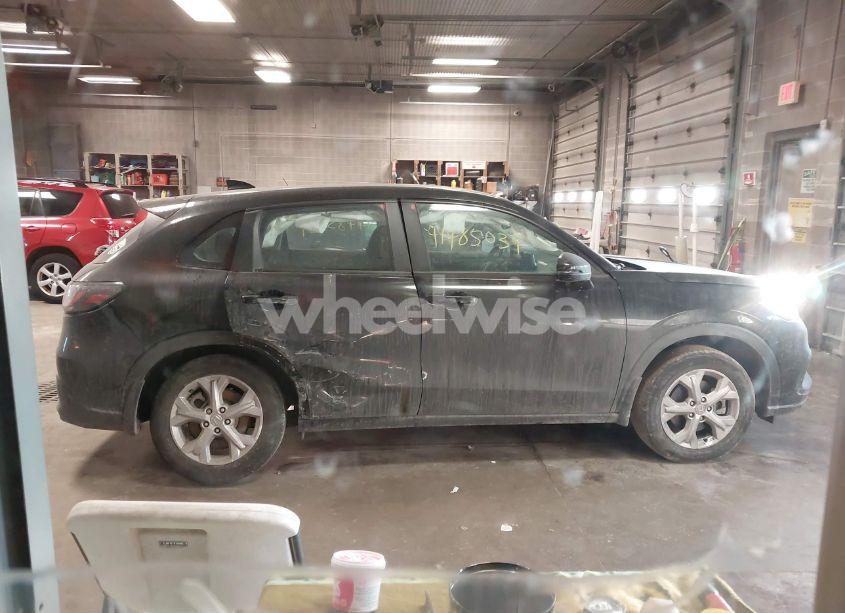 Photo 13 of 2023 Honda Hr-v AWD LX (VIN 3CZRZ2H34PM740711)