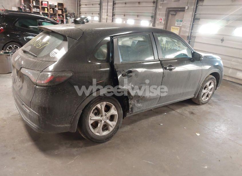 Photo 4 of 2023 Honda Hr-v AWD LX (VIN 3CZRZ2H34PM740711)