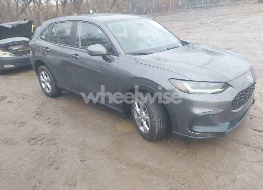 2024 Honda Hr-v AWD LX (VIN 3CZRZ2H34RM719943) main photo