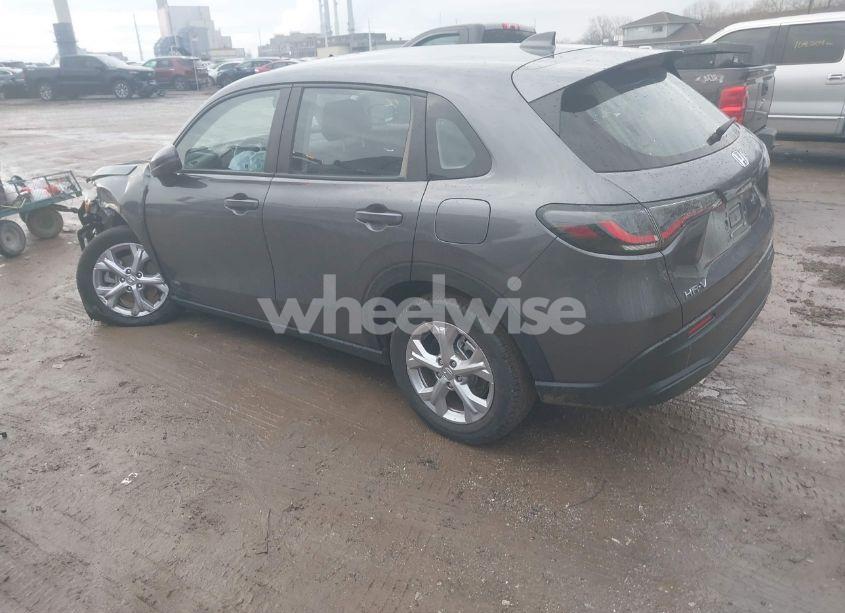 Photo 3 of 2024 Honda Hr-v AWD LX (VIN 3CZRZ2H34RM719943)