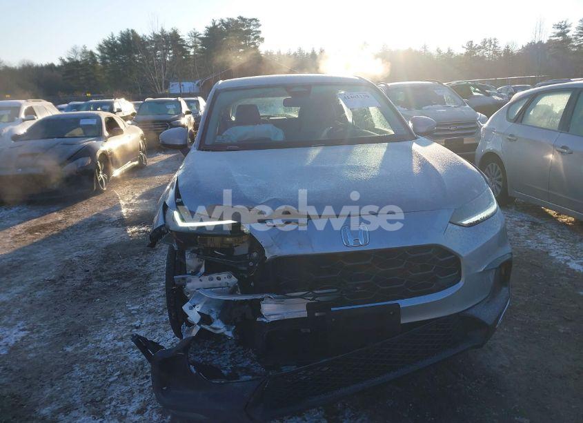 Photo 12 of 2024 Honda Hr-v AWD LX (VIN 3CZRZ2H34RM768480)