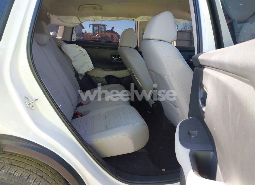 Photo 8 of 2025 Honda Hr-v AWD LX (VIN 3CZRZ2H34SM707510)