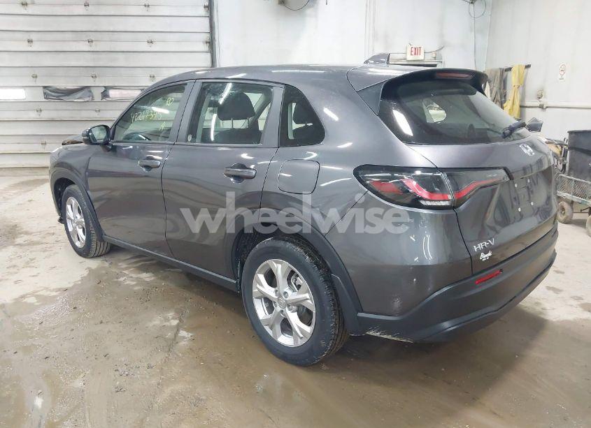 Photo 3 of 2025 Honda Hr-v AWD LX (VIN 3CZRZ2H34SM709614)