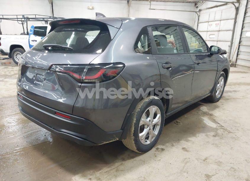 Photo 4 of 2025 Honda Hr-v AWD LX (VIN 3CZRZ2H34SM709614)