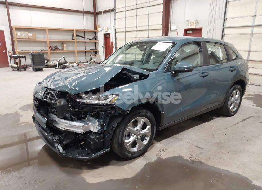 Photo 2 of 2025 Honda Hr-v AWD LX (VIN 3CZRZ2H34SM761308)