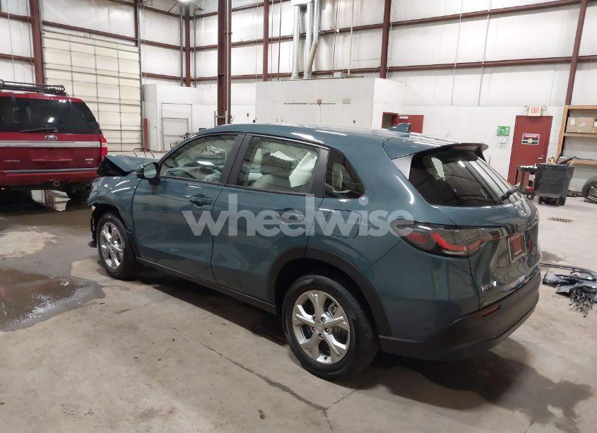 Photo 3 of 2025 Honda Hr-v AWD LX (VIN 3CZRZ2H34SM761308)