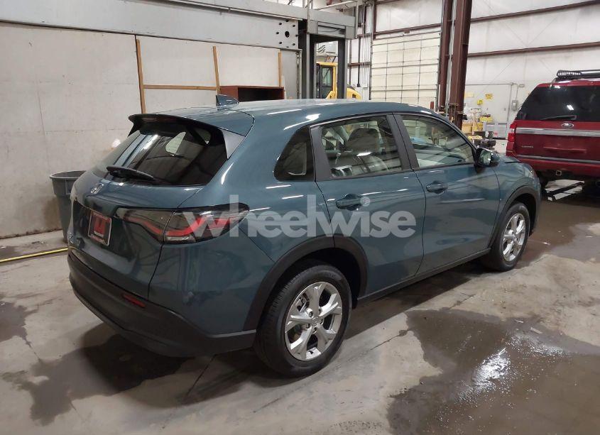 Photo 4 of 2025 Honda Hr-v AWD LX (VIN 3CZRZ2H34SM761308)
