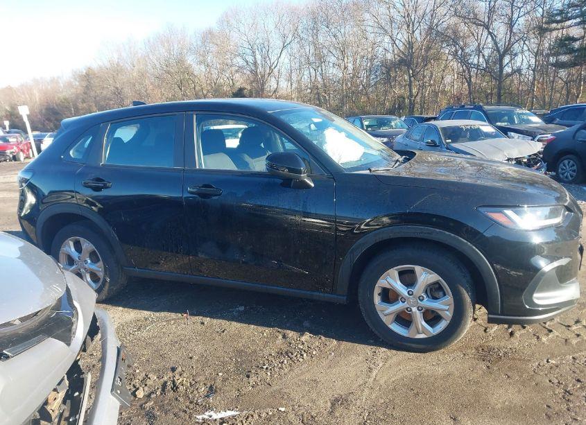 Photo 13 of 2023 Honda Hr-v AWD LX (VIN 3CZRZ2H35PM714666)