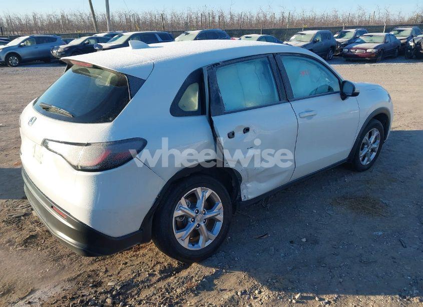 Photo 4 of 2023 Honda Hr-v AWD LX (VIN 3CZRZ2H35PM731872)