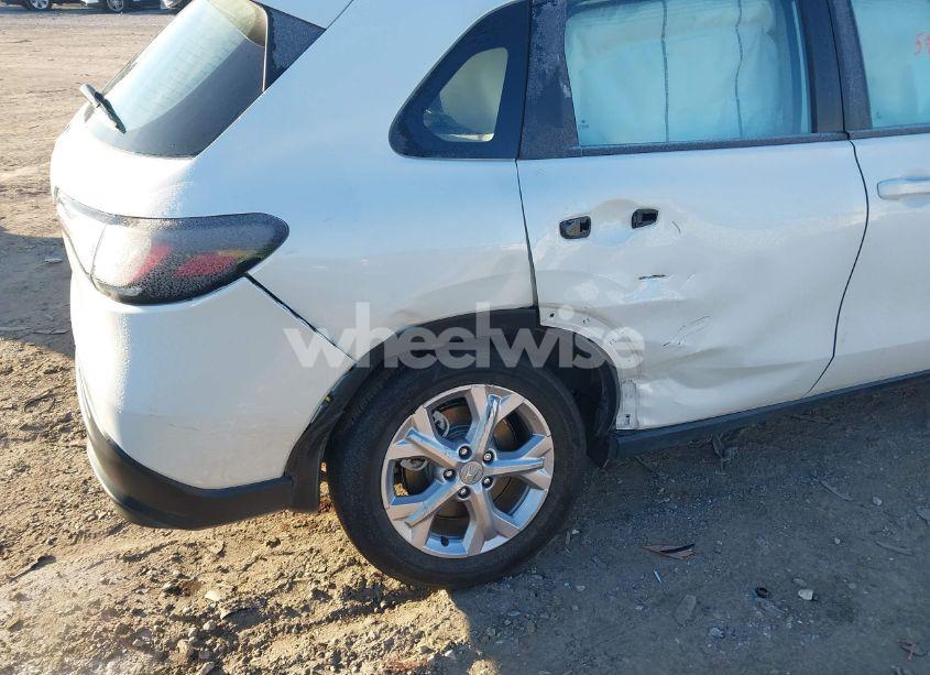 Photo 6 of 2023 Honda Hr-v AWD LX (VIN 3CZRZ2H35PM731872)