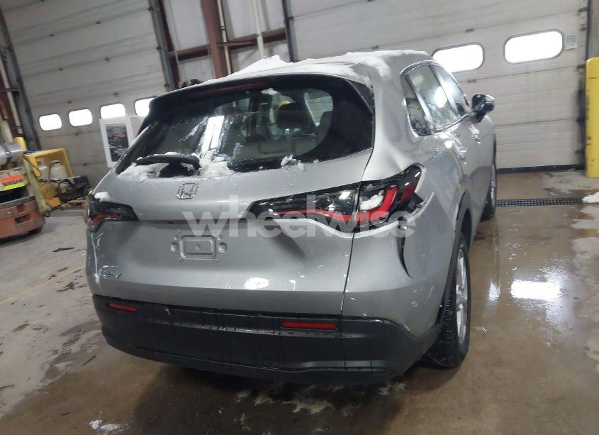 Photo 16 of 2024 Honda Hr-v AWD LX (VIN 3CZRZ2H35RM751896)