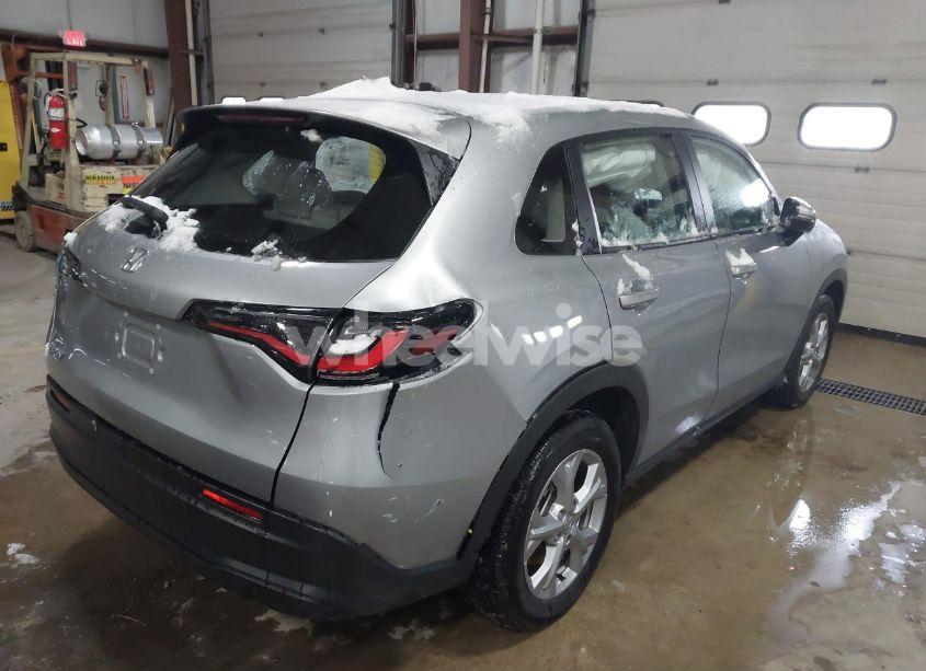 Photo 4 of 2024 Honda Hr-v AWD LX (VIN 3CZRZ2H35RM751896)