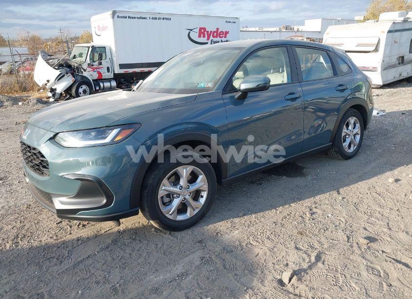 Photo 2 of 2025 Honda Hr-v AWD LX (VIN 3CZRZ2H35SM705653)