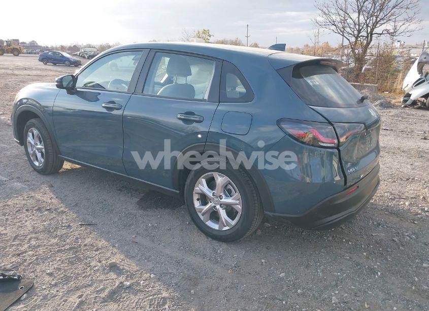 Photo 3 of 2025 Honda Hr-v AWD LX (VIN 3CZRZ2H35SM705653)