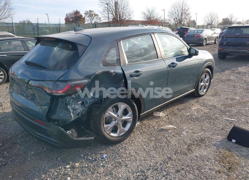 Photo 4 of 2025 Honda Hr-v AWD LX (VIN 3CZRZ2H35SM705653)