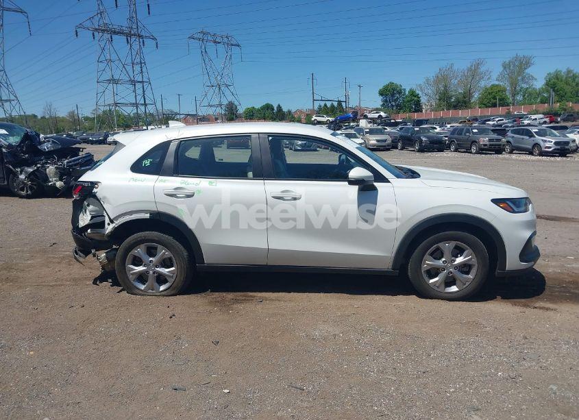 Photo 14 of 2023 Honda Hr-v AWD LX (VIN 3CZRZ2H36PM706995)