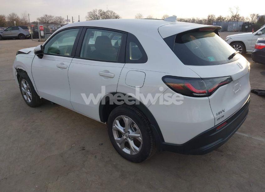 Photo 3 of 2023 Honda Hr-v AWD LX (VIN 3CZRZ2H36PM742038)