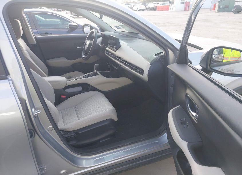 Photo 5 of 2023 Honda Hr-v AWD LX (VIN 3CZRZ2H36PM749250)