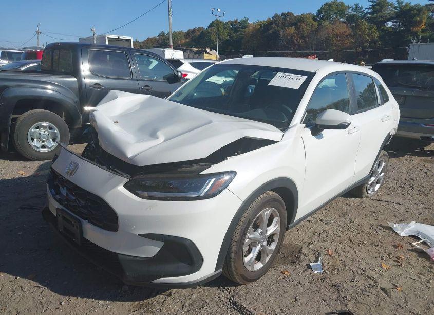 Photo 2 of 2024 Honda Hr-v AWD LX (VIN 3CZRZ2H36RM702741)