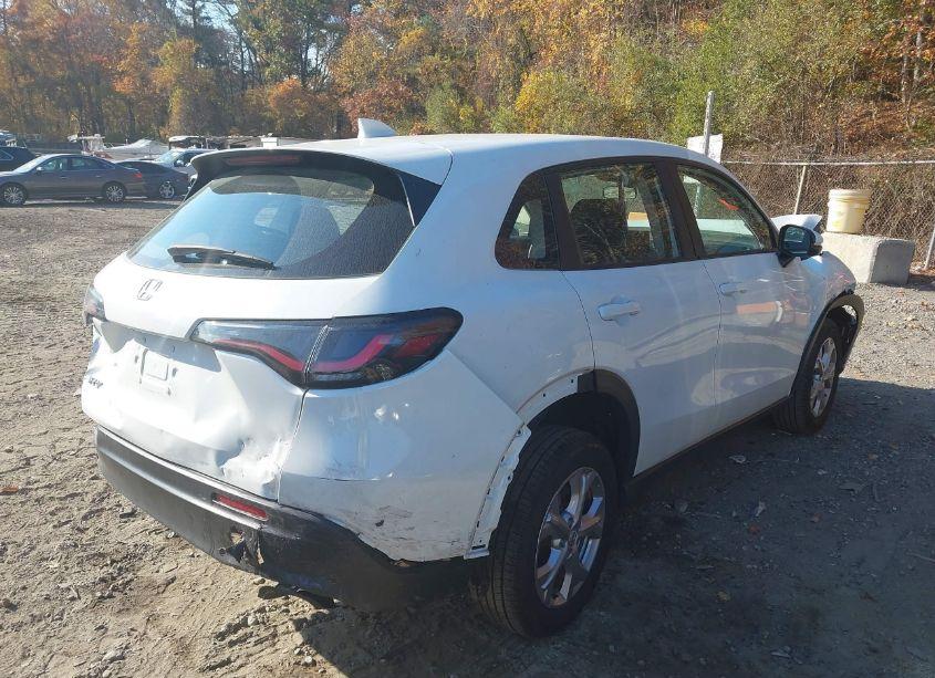 Photo 4 of 2024 Honda Hr-v AWD LX (VIN 3CZRZ2H36RM702741)
