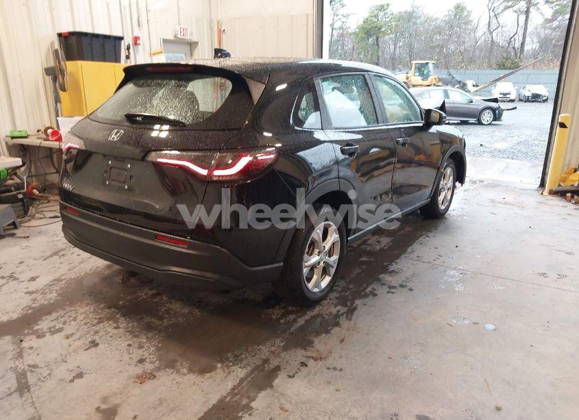 Photo 4 of 2023 Honda Hr-v AWD LX (VIN 3CZRZ2H37PM747944)