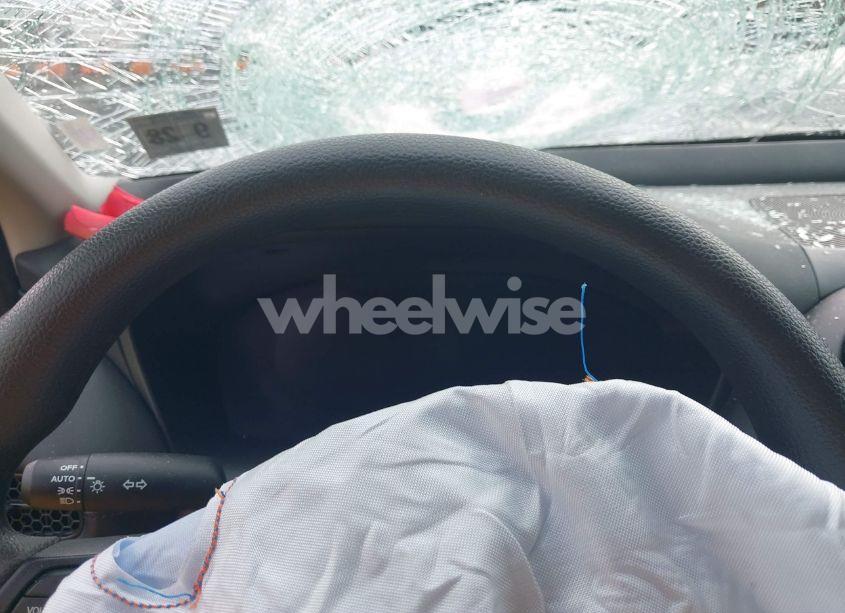 Photo 14 of 2024 Honda Hr-v AWD LX (VIN 3CZRZ2H37RM718334)