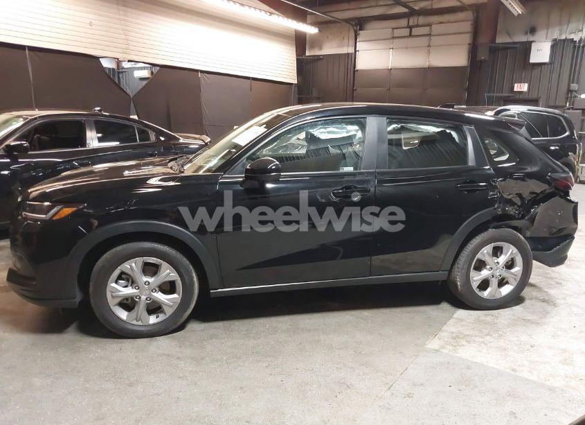 Photo 14 of 2024 Honda Hr-v AWD LX (VIN 3CZRZ2H37RM720732)