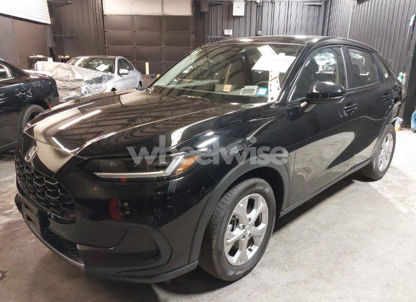 Photo 2 of 2024 Honda Hr-v AWD LX (VIN 3CZRZ2H37RM720732)