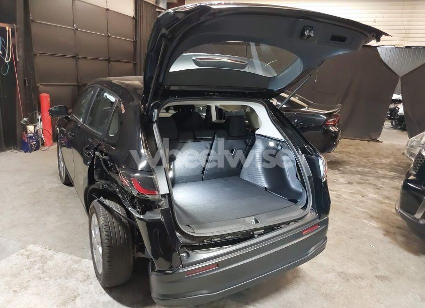 Photo 3 of 2024 Honda Hr-v AWD LX (VIN 3CZRZ2H37RM720732)