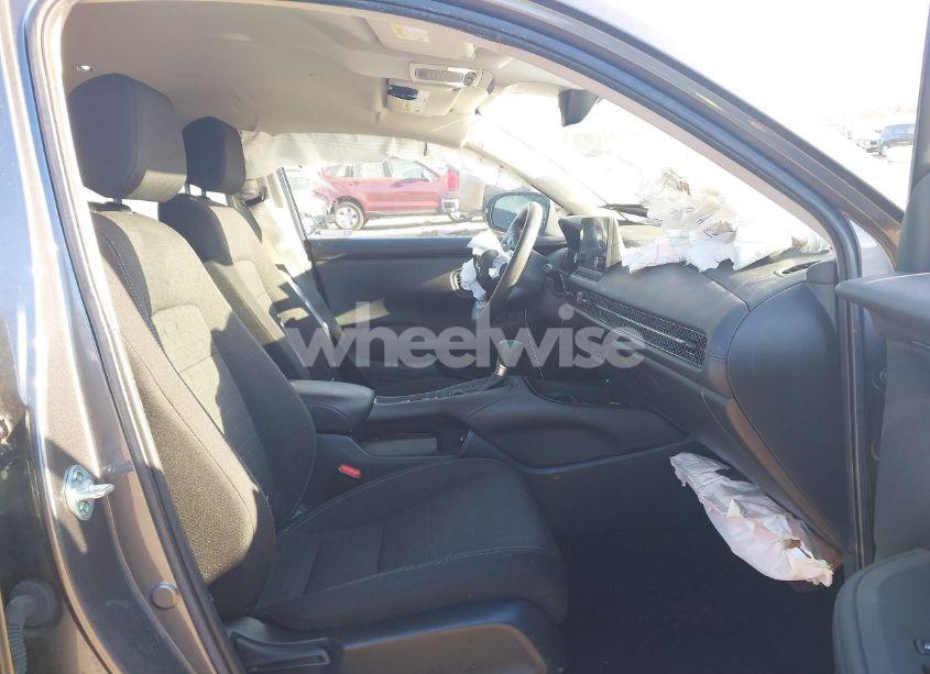 Photo 5 of 2023 Honda Hr-v AWD LX (VIN 3CZRZ2H38PM704133)