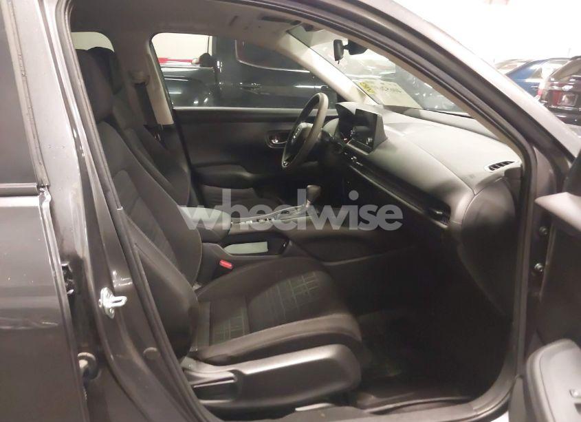 Photo 5 of 2023 Honda Hr-v AWD LX (VIN 3CZRZ2H38PM727346)